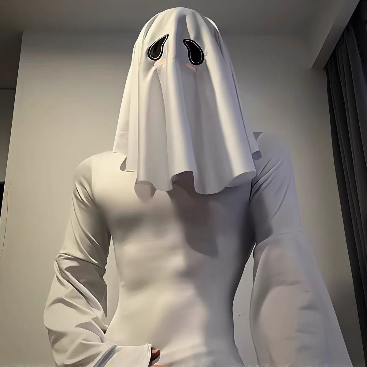 Anime Cosplay With Mask - ハロウィン スリムフィット マーメイドテール ゴーストコスプレコスチューム メンズゴースト衣装 マスク付きドレス